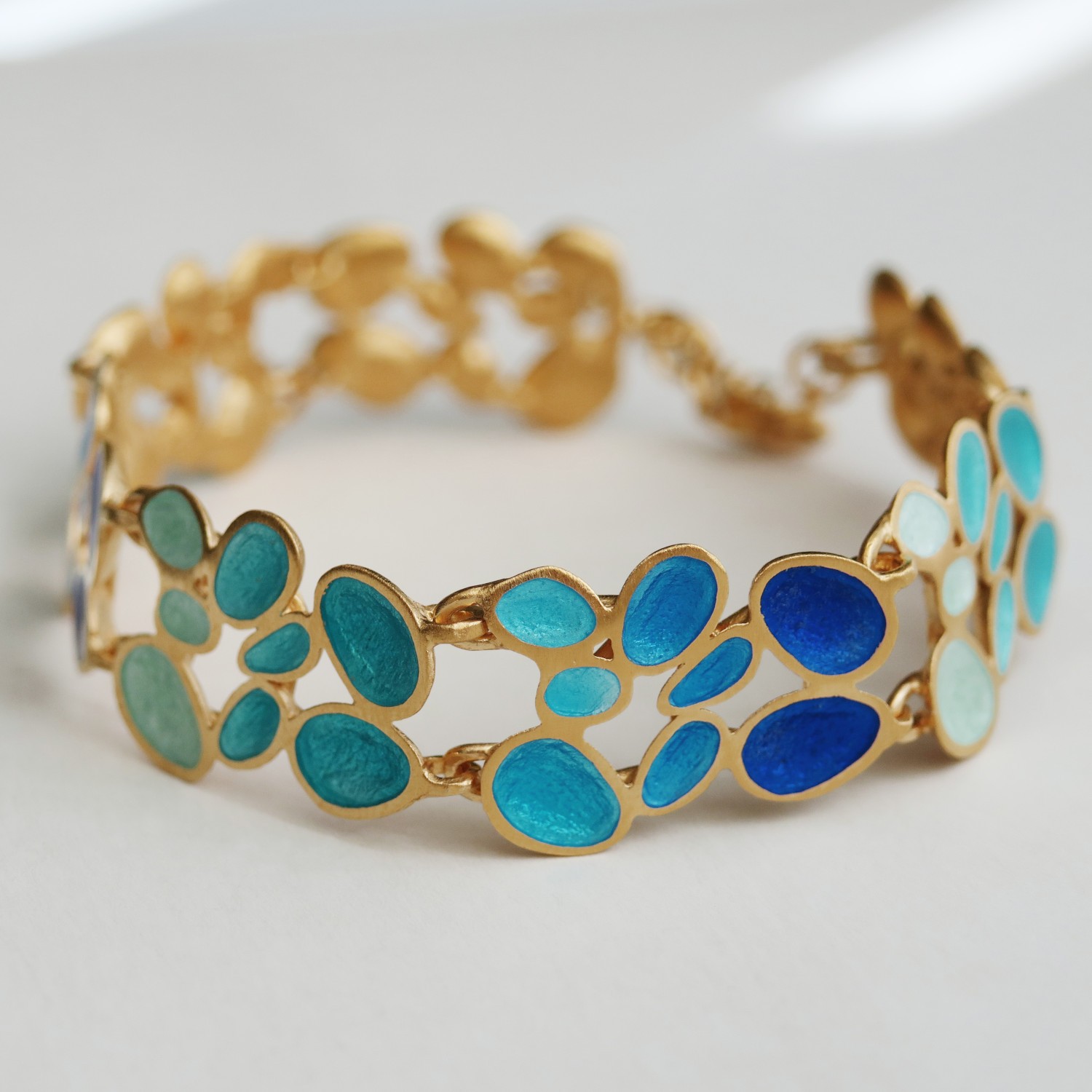 POLSERA DAURADA GAUDÍ JEWELRY FRUITS 3