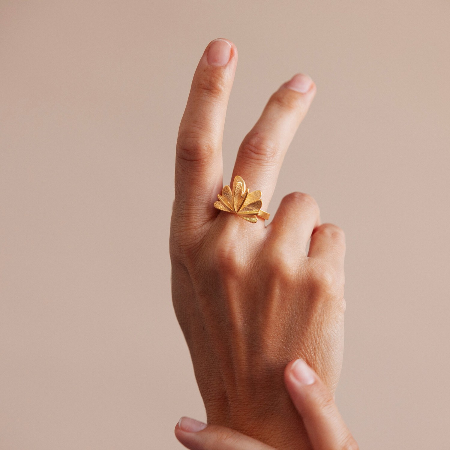 ANILLO MUJER DORADO VOL 2