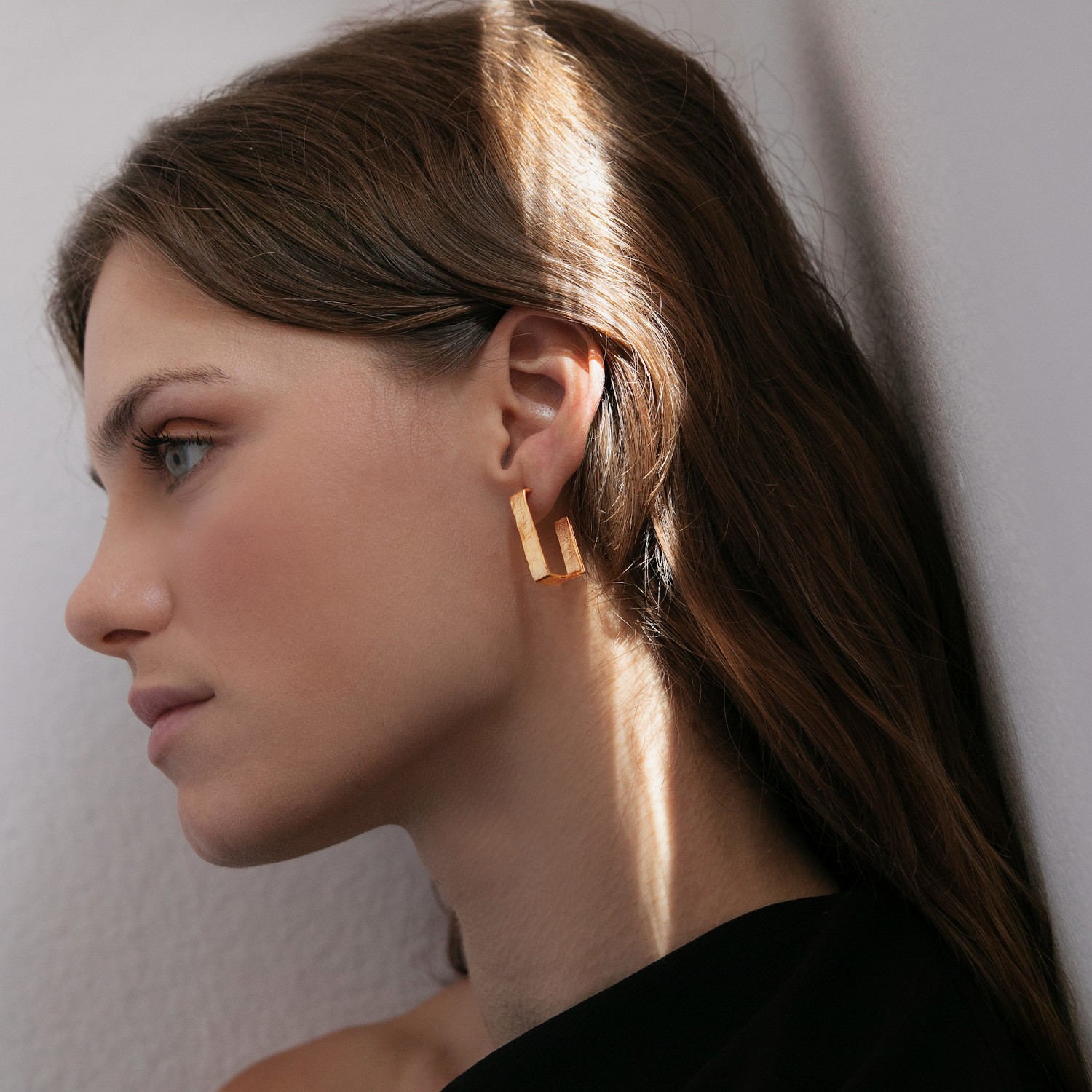 BOUCLES D'OREILLES DORÉES GRANDES LIGNIS LARGES