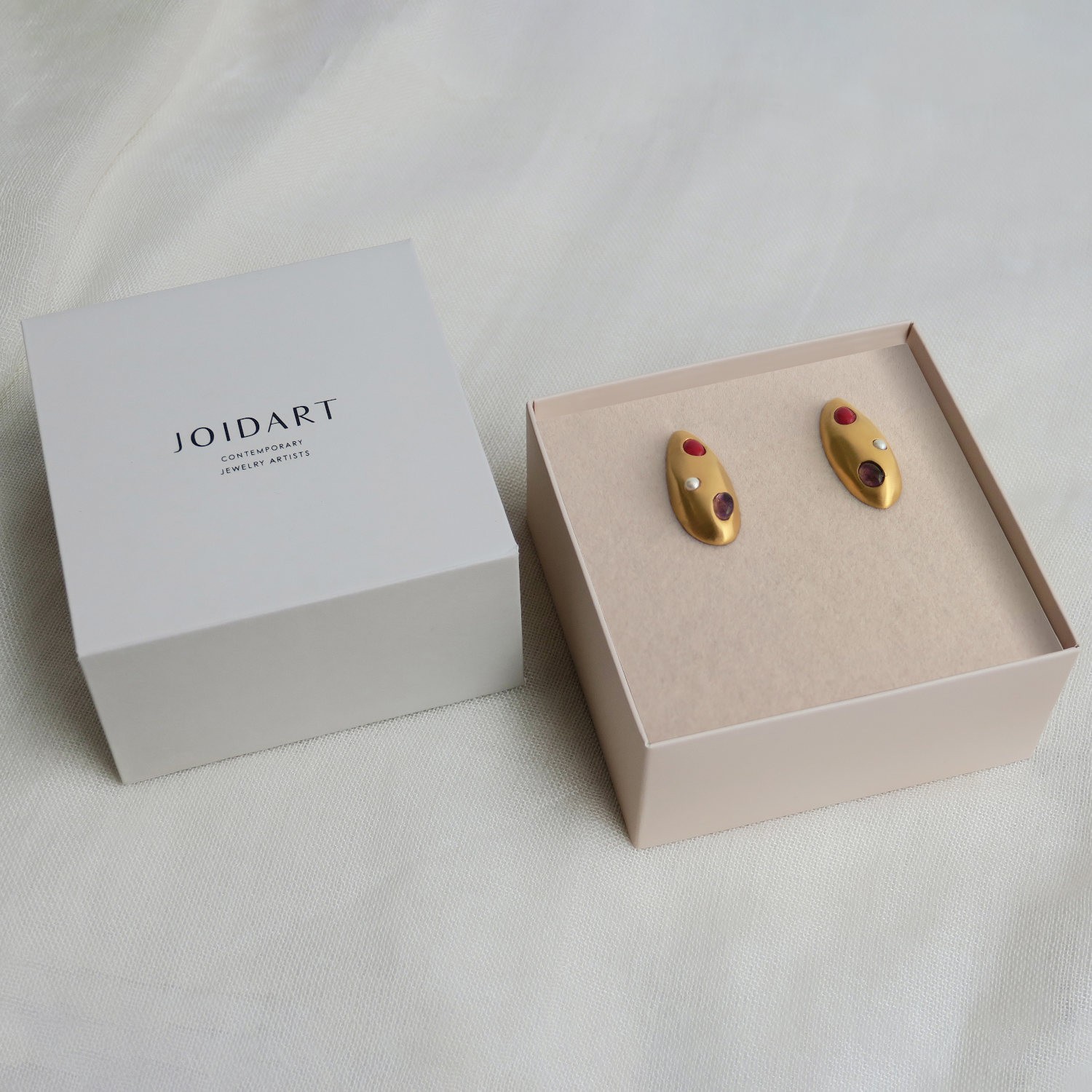 ADDAIA GOLDEN EARRINGS