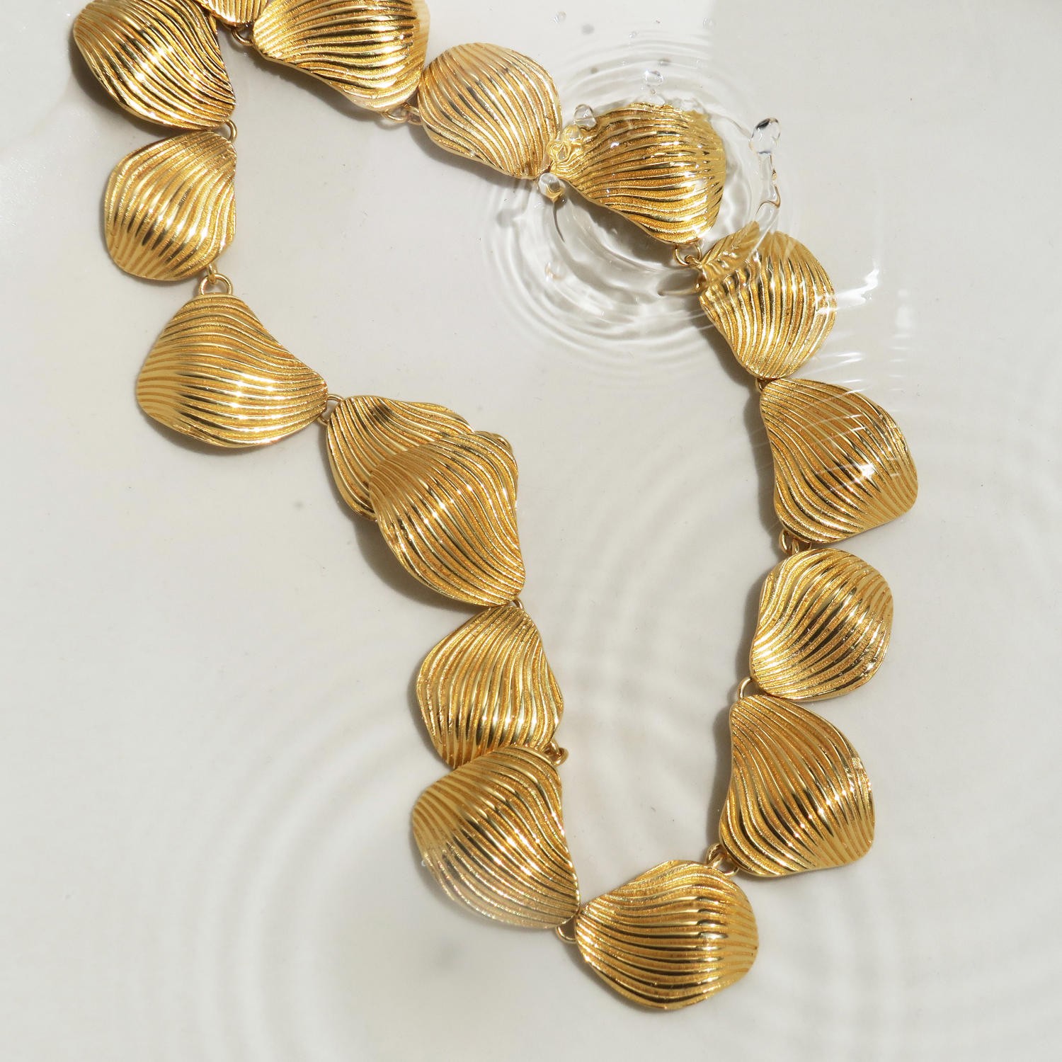 COLLIER DORÉ ONARIA