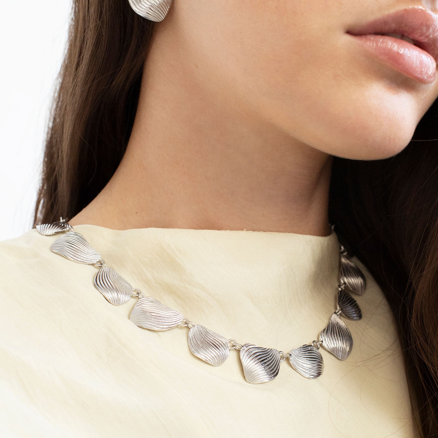 ONARIAN SILVER NECKLACE