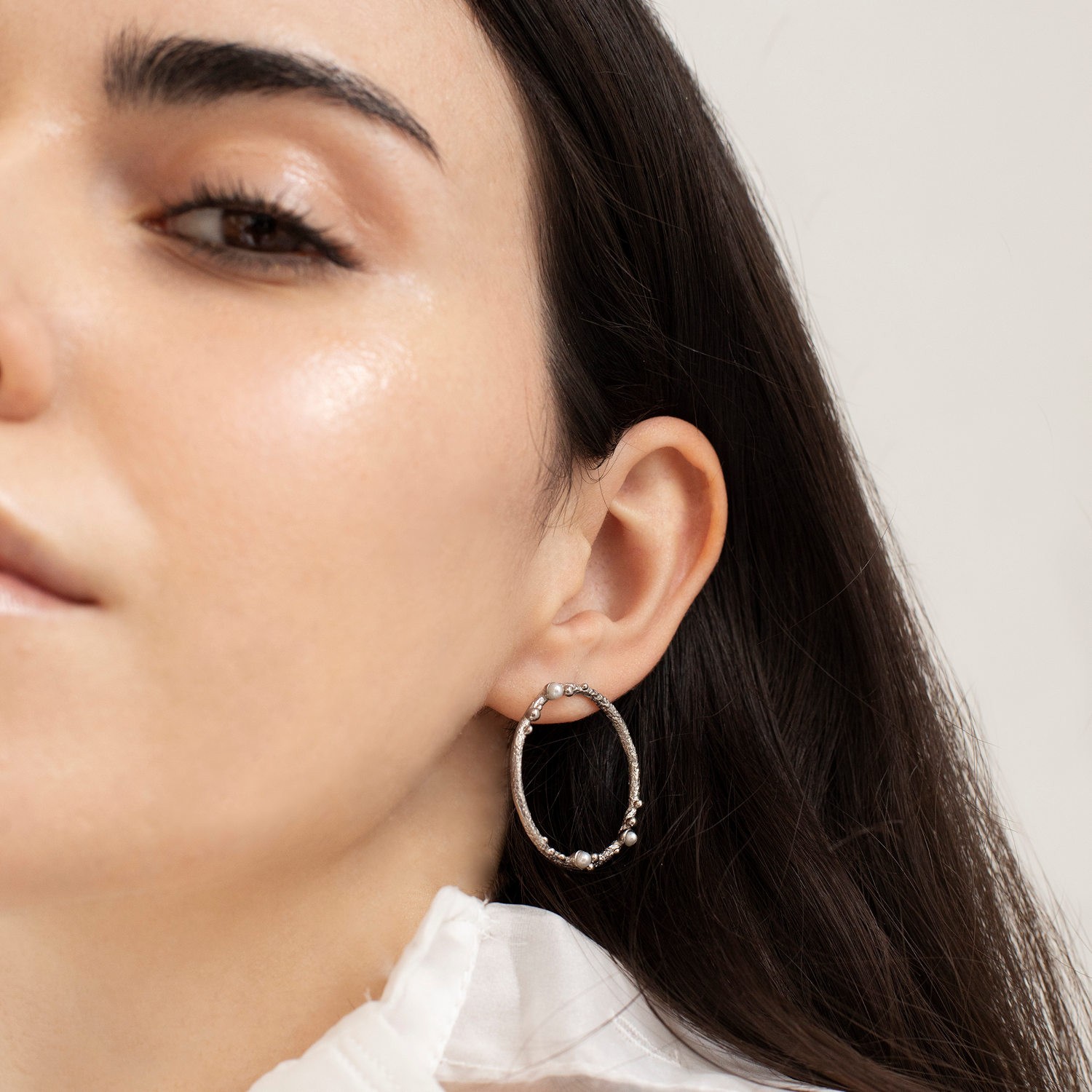 SILVER-PLATED CIRCULAR EARRINGS GUSPIRA 1