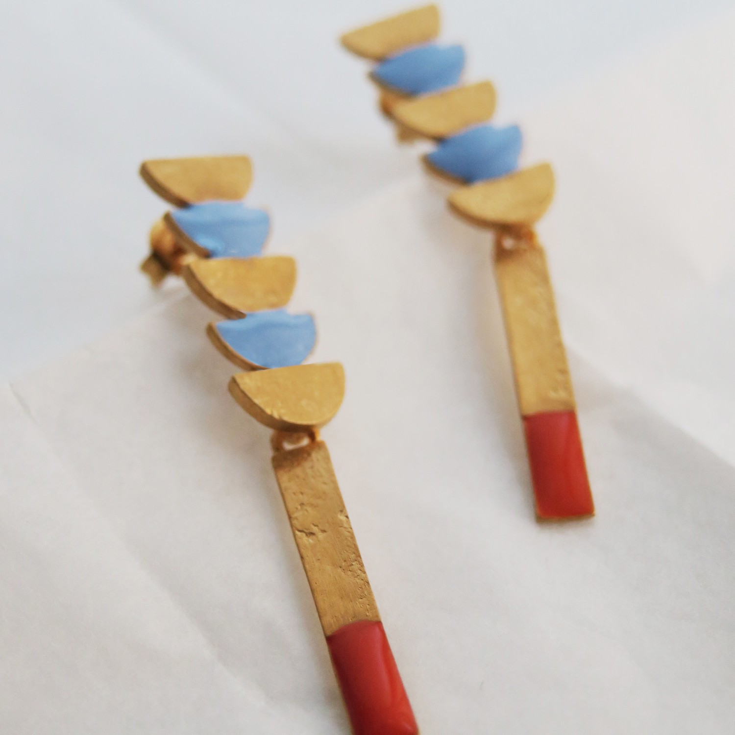 RED AND BLUE LONG EARRINGS SOMNI
