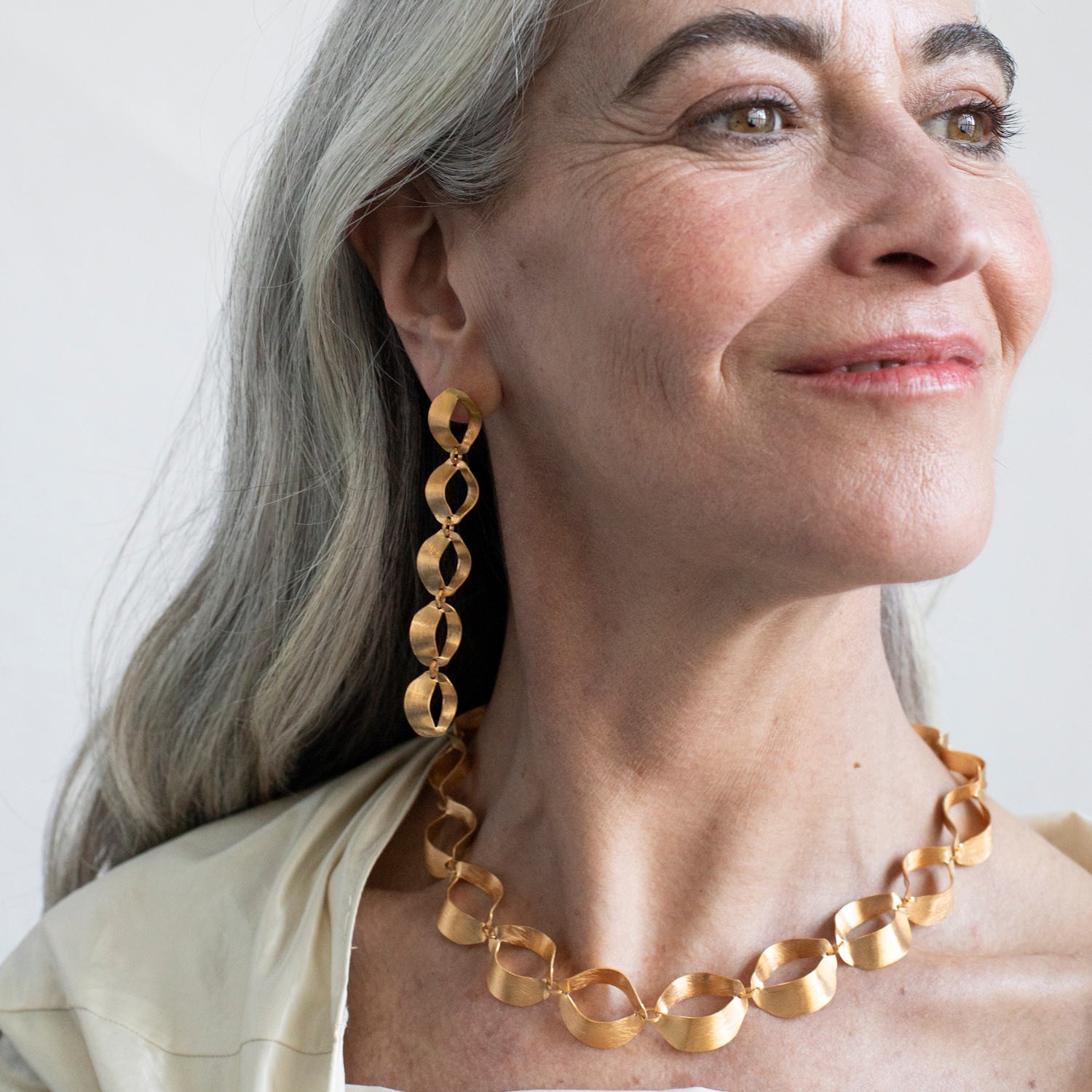 COLLAR DORADO XALUC 2