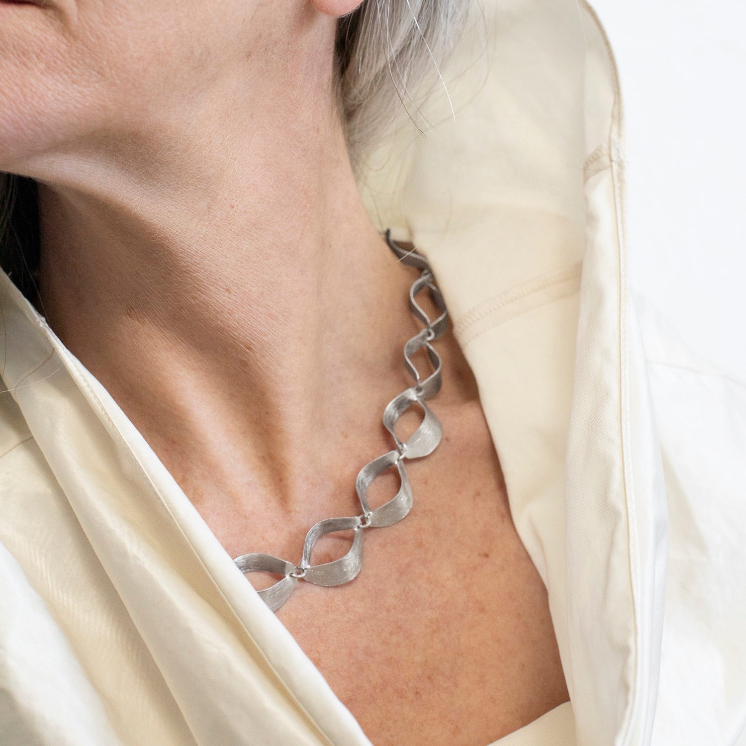 SILVER NECKLACE XALUC 1