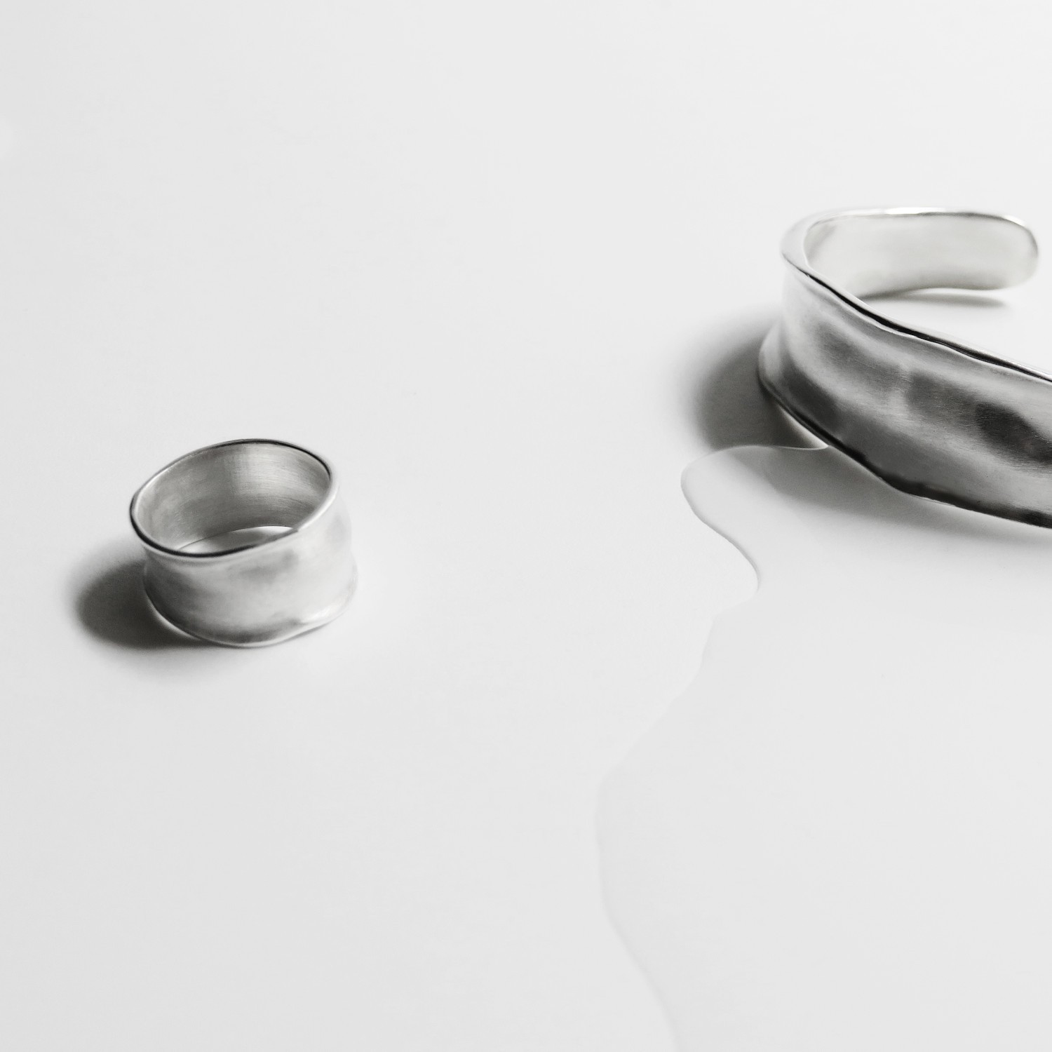 SILVER RING CALA