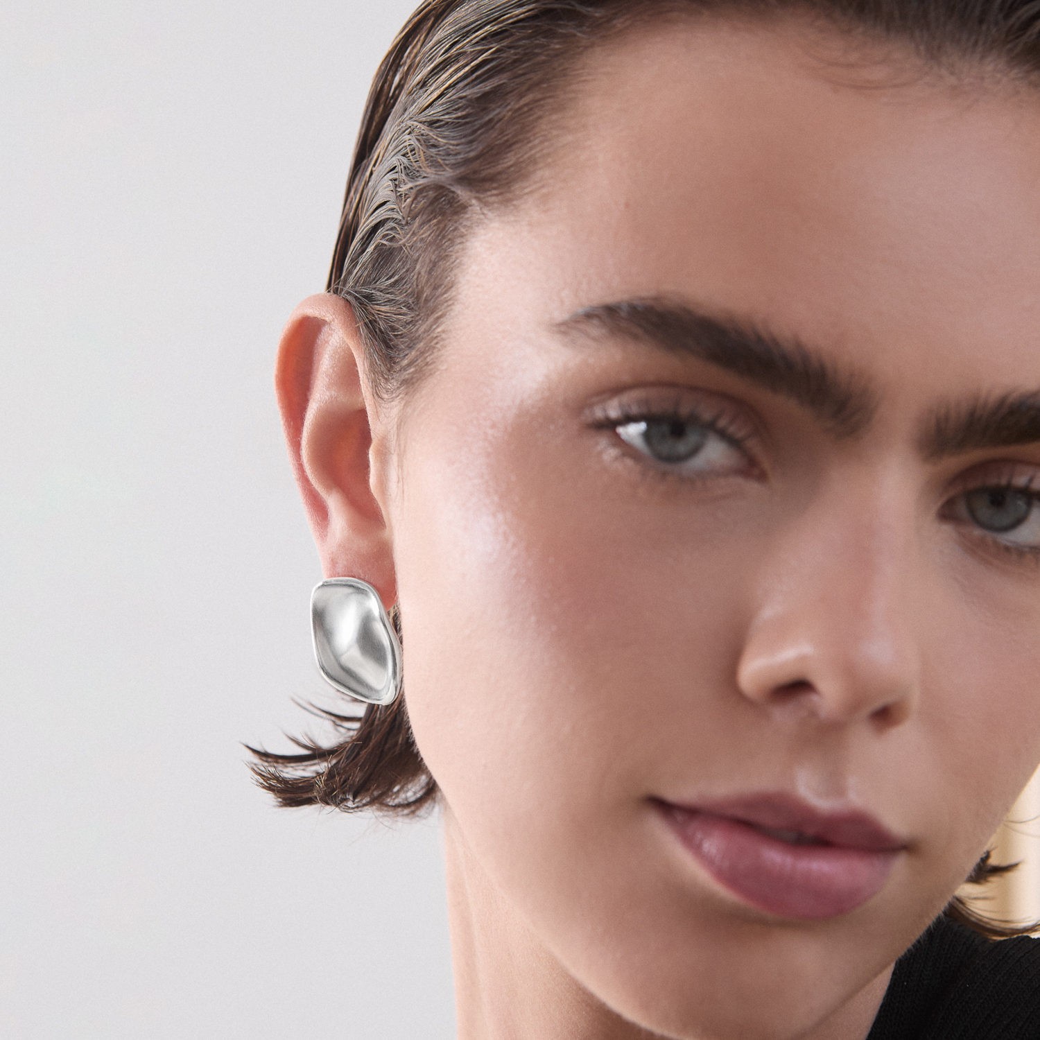 LARGE SILVER EARRINGS CALA 2