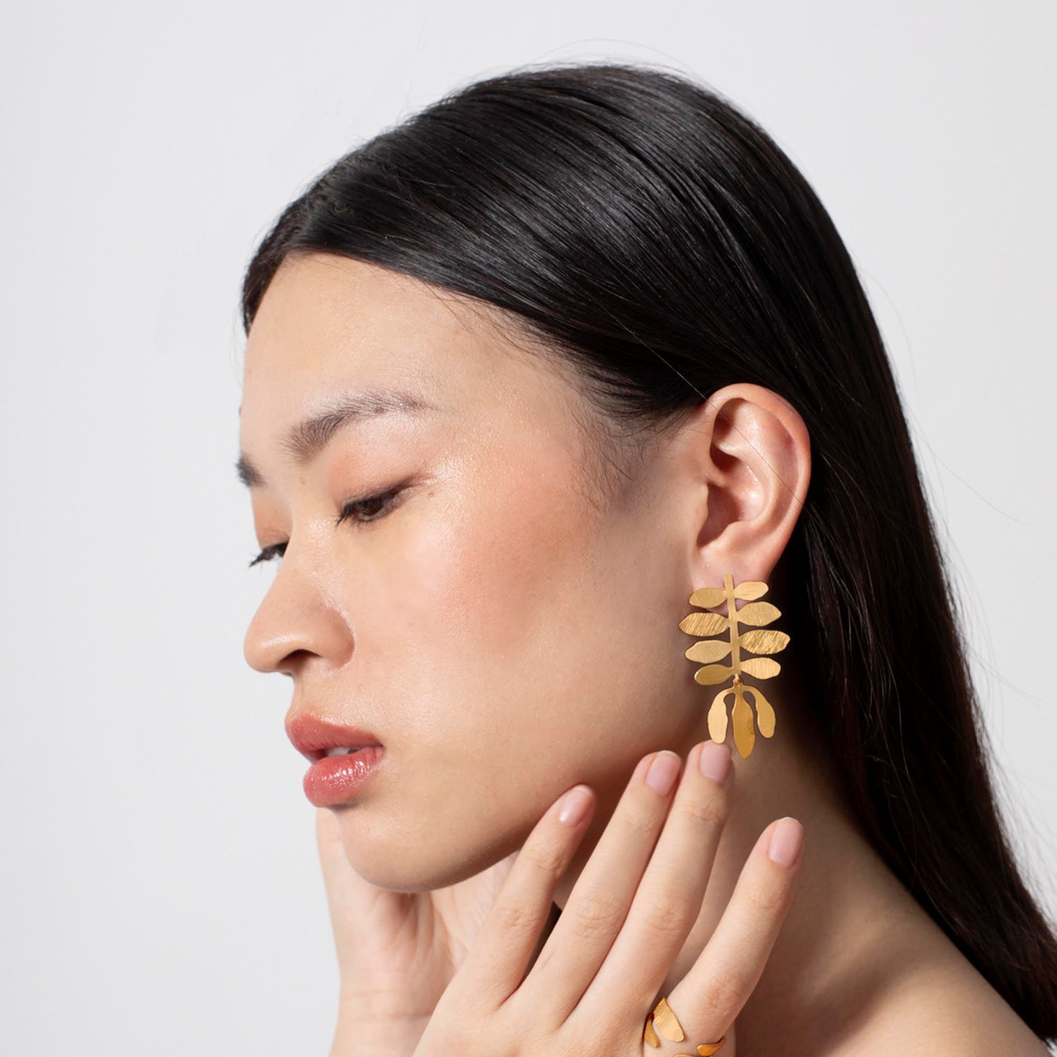 LARGE GOLDEN EARRINGS SILVELA 1