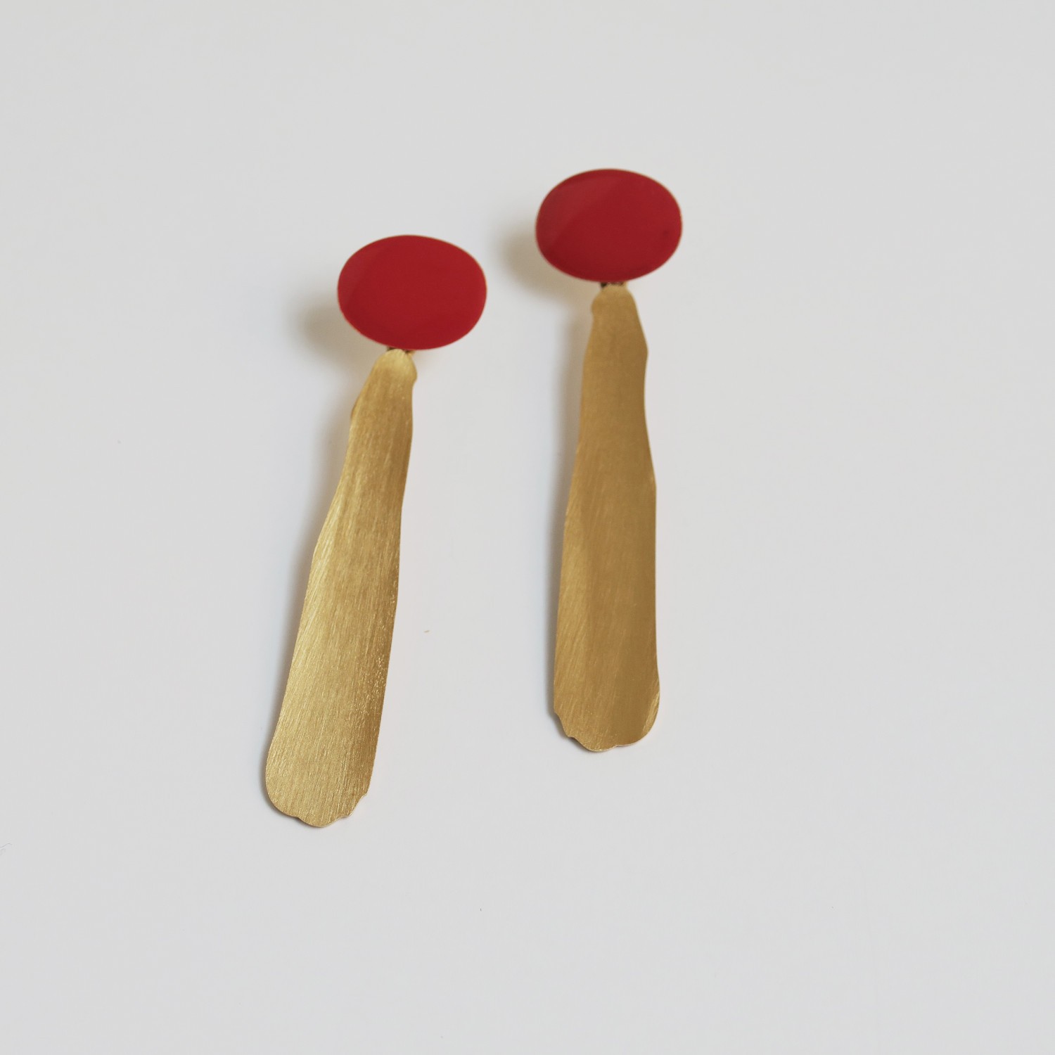 LONG GOLDEN EARRINGS MIRÓ JEWELRY 2