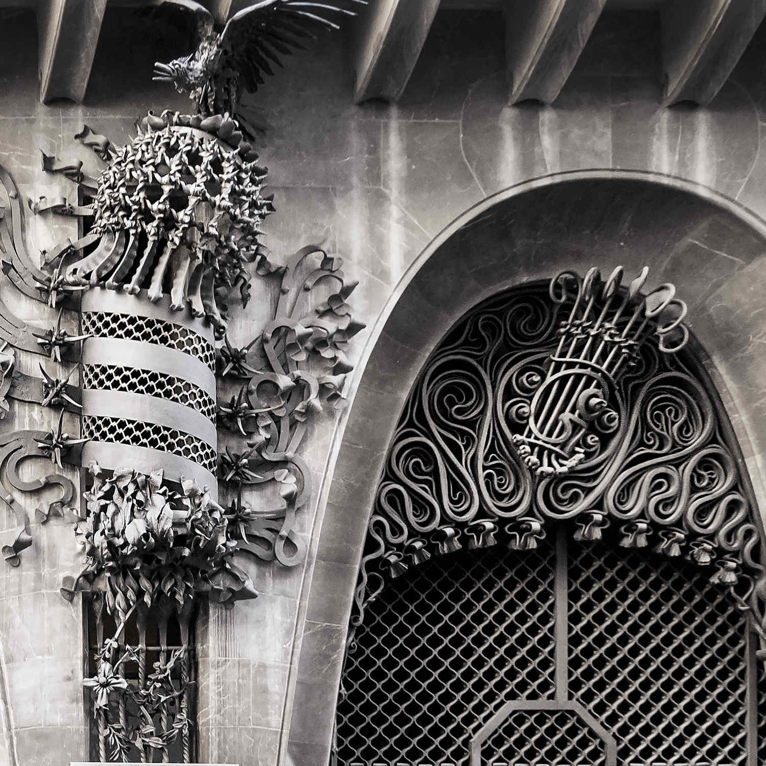 ANELL DE PLATA GAUDÍ JEWELRY PALAU GÜELL 5
